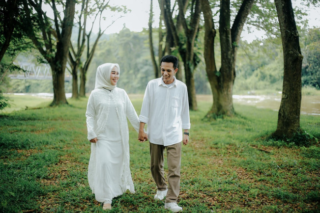 Doa dan Amalan Istri agar Suami Sukses dan Diberkahi
